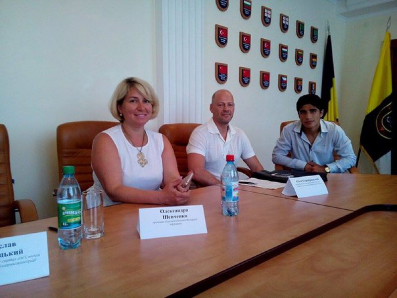 Прев'ю картинка для новини - Зірки одеського спорту – разом з “Кривоозерською”